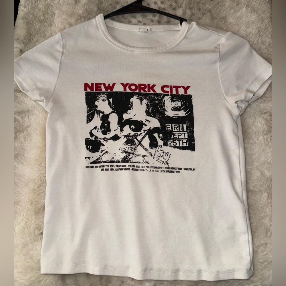 garage baby tee